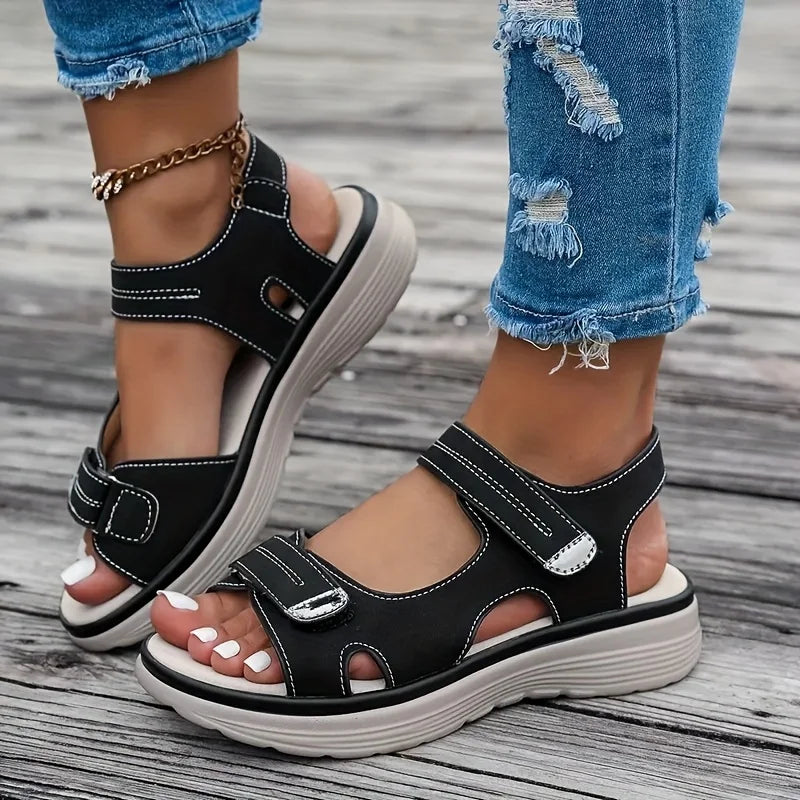 Women's Beach Sandals 2025