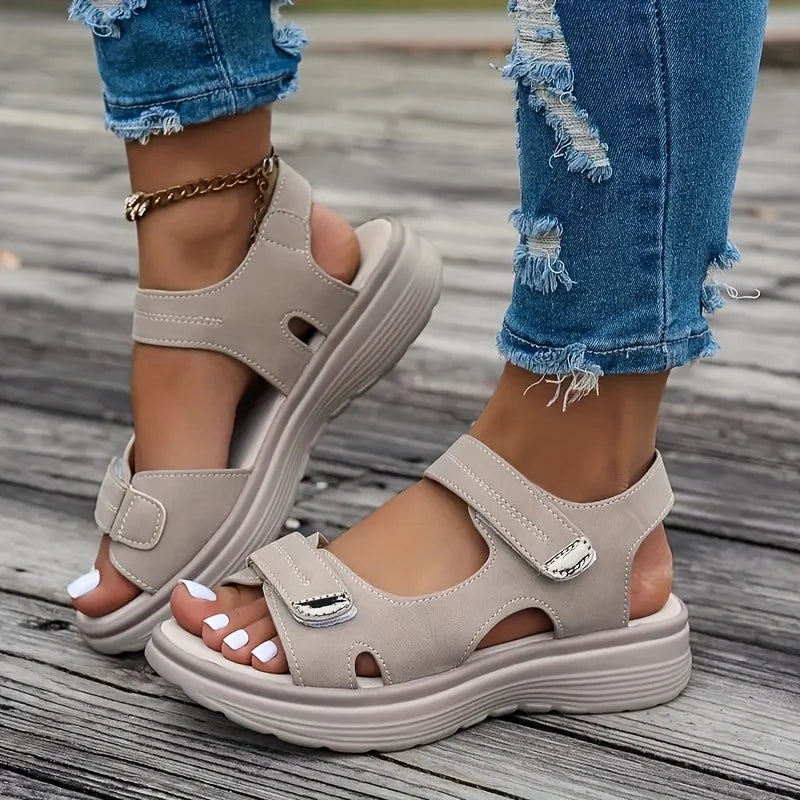 Women's Beach Sandals 2025